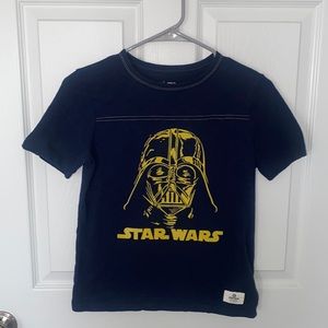Star Wars size L Shirt. Navy and Yellow